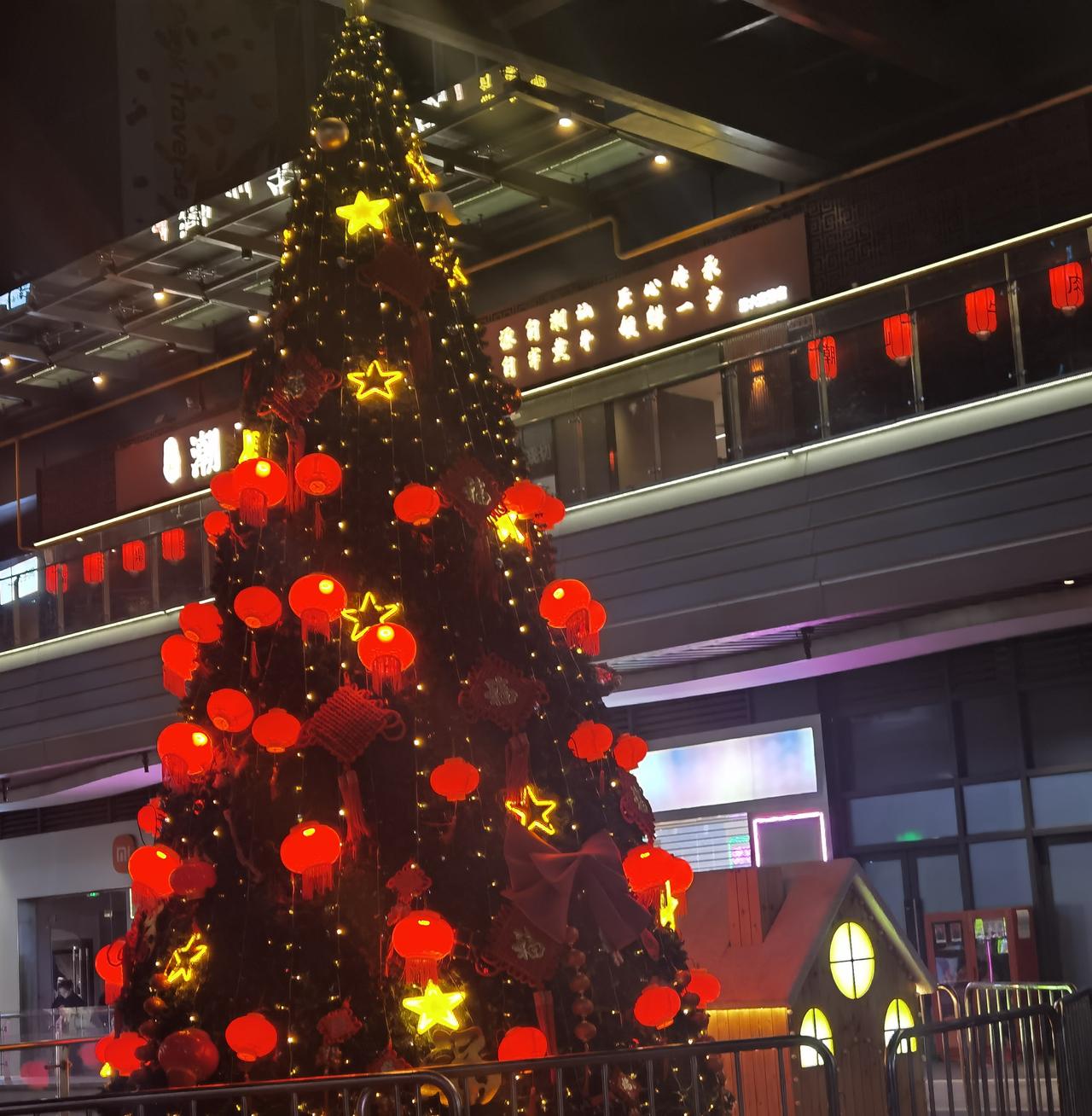 过了正月十五元宵节，年就算过完了。而今年的马年元宵节两家人格外喜庆圆满。这不仅是