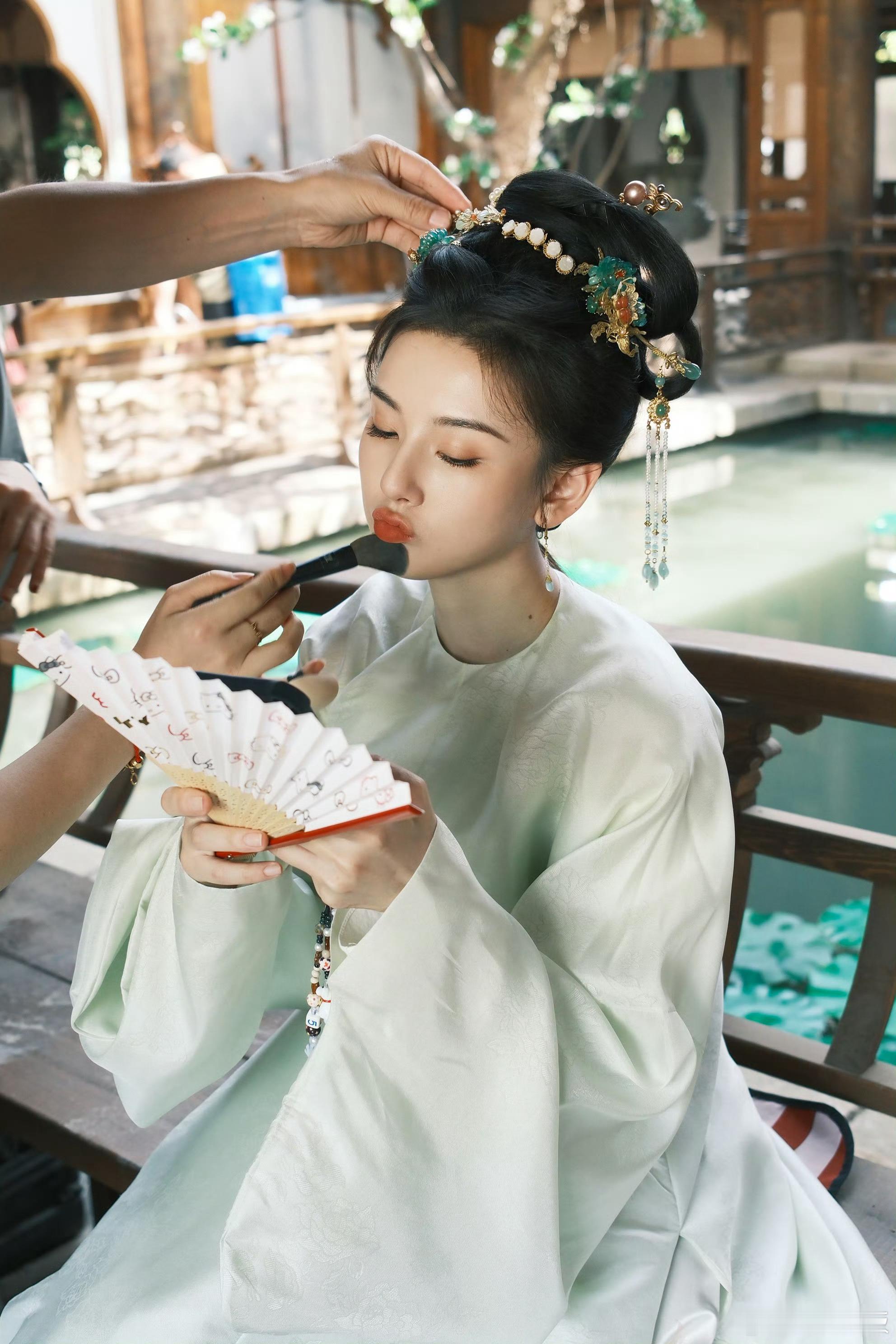 宋祖儿片场照宋祖儿记录处暑宋祖儿记录处暑，片场照，喜欢 ​​​