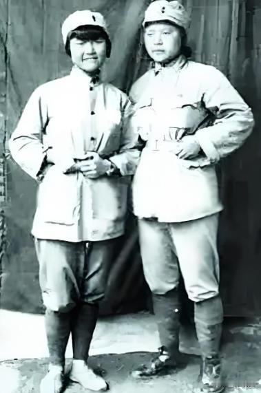 1939年，女战士黎琳新婚一周后被叶剑英调走，从此杳无音讯，丈夫李清寻妻45年，