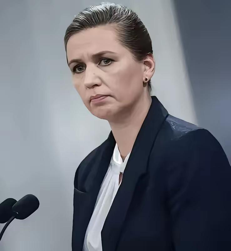 你希望别人感兴趣，现在人家真感兴趣，你又不乐意了！

记得去年特朗普就表示出对格