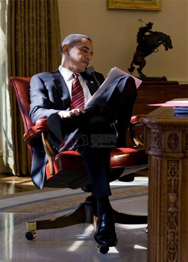 美前总统奥巴马在回忆录中说了真话。近期，美国一些媒体把美国前总统奥巴马2020年