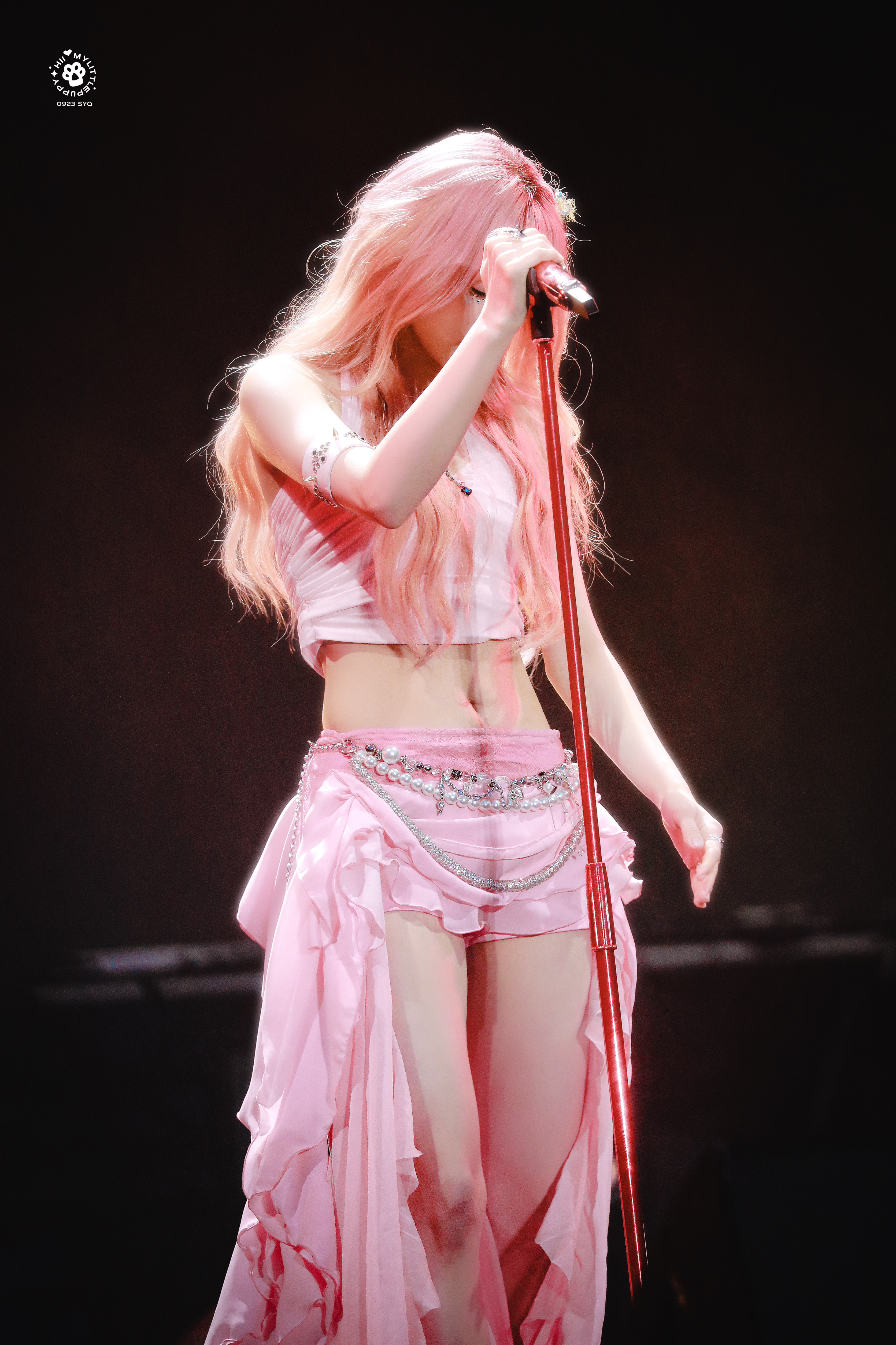 好美啊宋雨琦…粉发的氛围感绝了🎀✨*#宋雨琦草莓音乐节舞台#*#宋雨琦草莓音乐