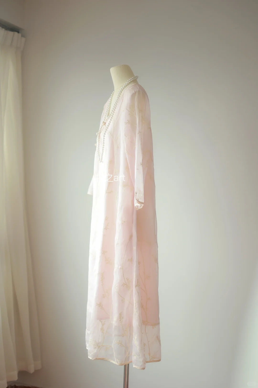 好温柔的配色｜春夏改良款旗袍裙