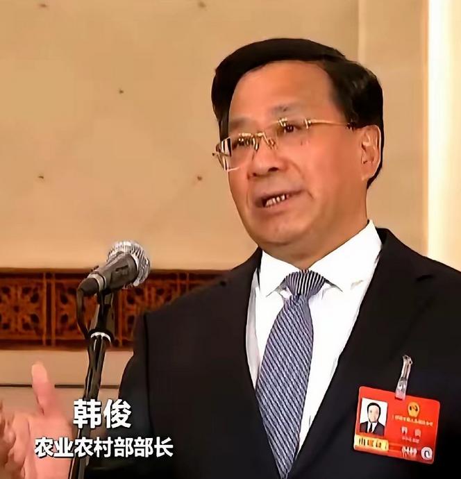 农业农村部部长喊话：中国人吃油，超标得离谱！别再拿健康开玩笑了！

他说，中国人