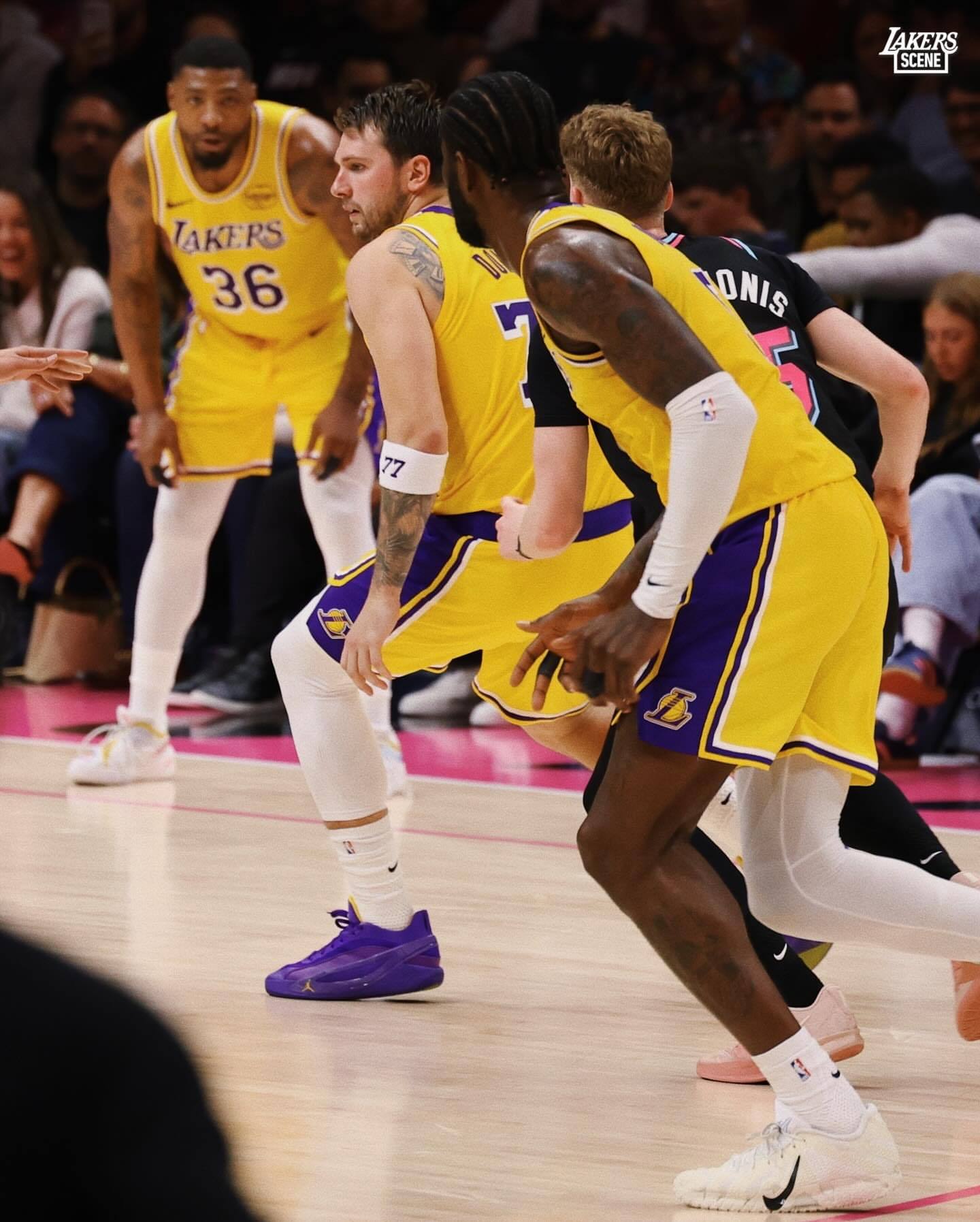 Last night through the lens📸湖人vs热火洛杉矶湖人