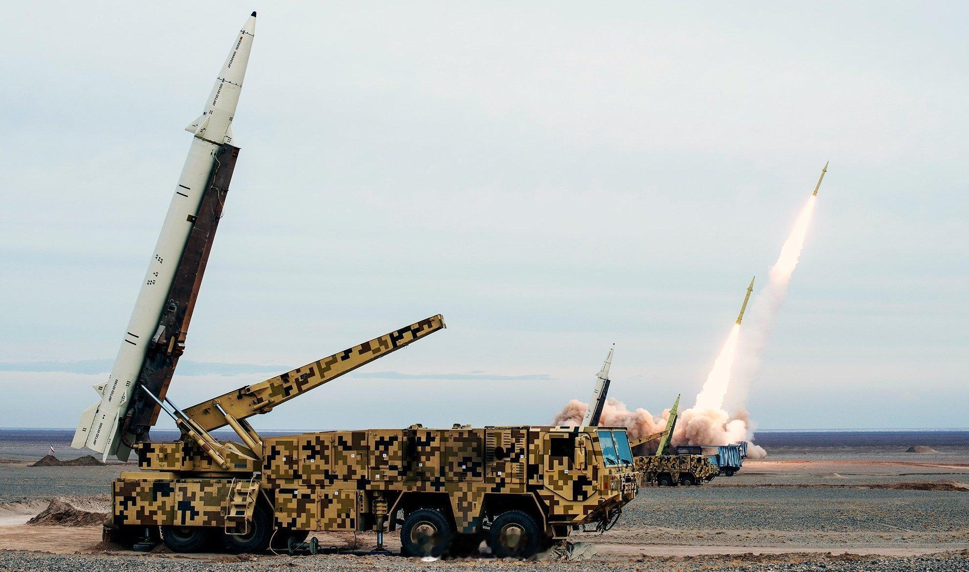 突发消息：以色列情报部门估计，伊朗每月制造 300 枚精确制导弹道导弹。这意味着