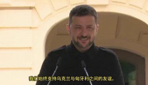泽连斯基这回，算是把祸闯大了，特朗普都连忙划清界限，乌克兰想要快速加入欧盟的念想