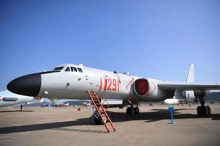 为什么中国不断升级轰六轰炸机群？因为压根就是歪打正着，最初是因为技术有限，没法直