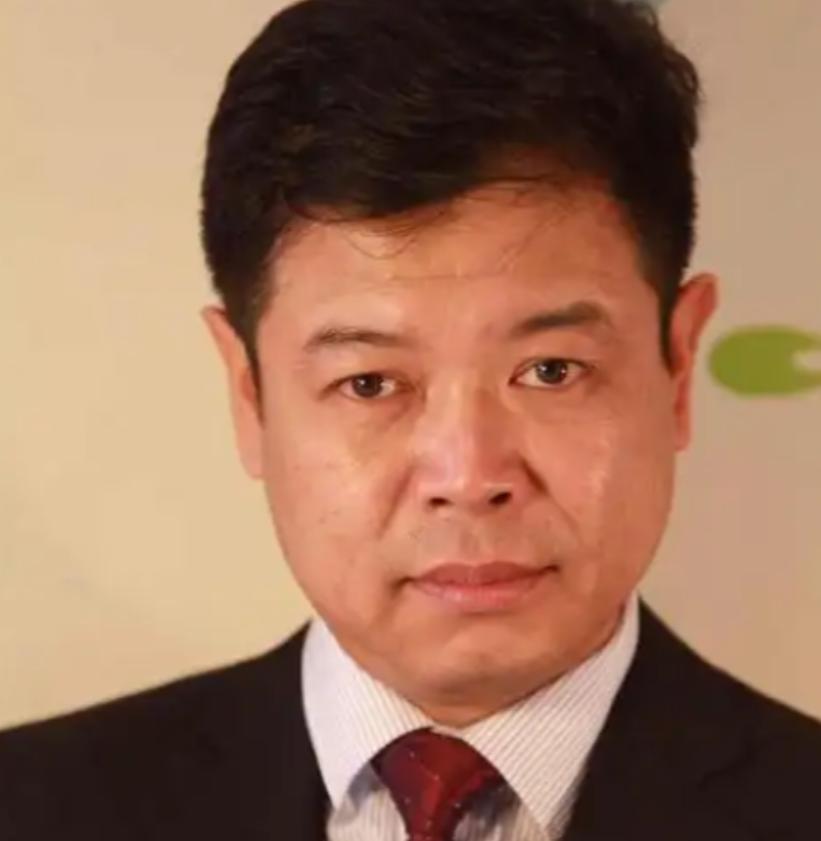 炸锅！华为重磅新技术韬定律深陷造假争议！前资深科学家公开硬刚何庭波，直指纯属学术