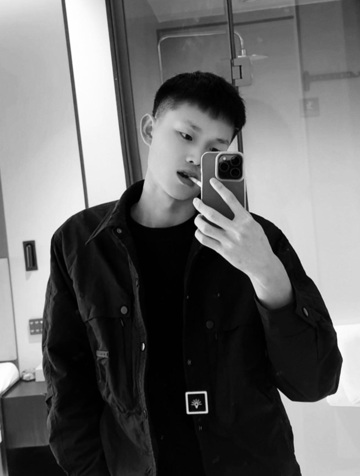 是苦是甜 我已不再纠结 反正又是一年