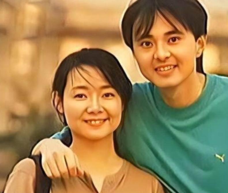 1991年，萨日娜为能分到11平米房子，258元彩礼就嫁给同学潘军，婚后她被嫌弃