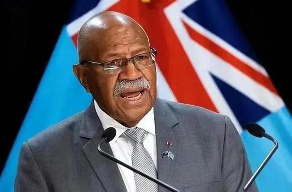 就在11月4日，
 
斐济前所未有挑衅中国，事关中国底线
 
11月4日晚上，台