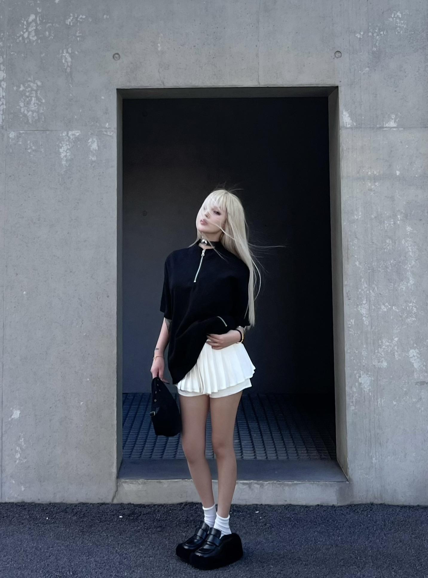 最近对爱有了新的领悟，
而讽刺的是，让我领悟爱的原因竟是因为不被爱