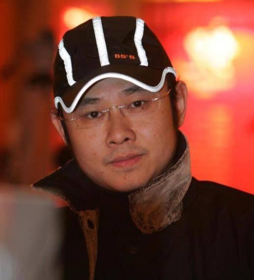 歌手，刀郎，接受鲁豫采访，鲁豫问他，你一开始的目标是什么。刀郎说，我觉得，要是能
