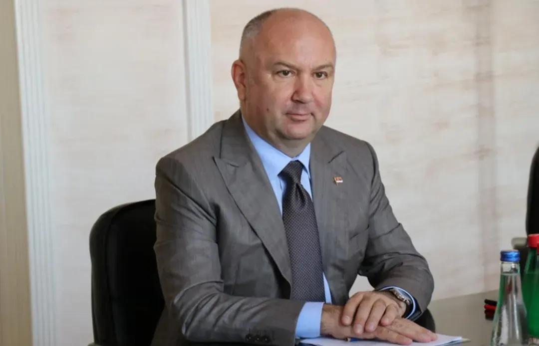 塞尔维亚永远不会加入北约！不要战火！

塞尔维亚永远记得北约1999年轰炸南联盟