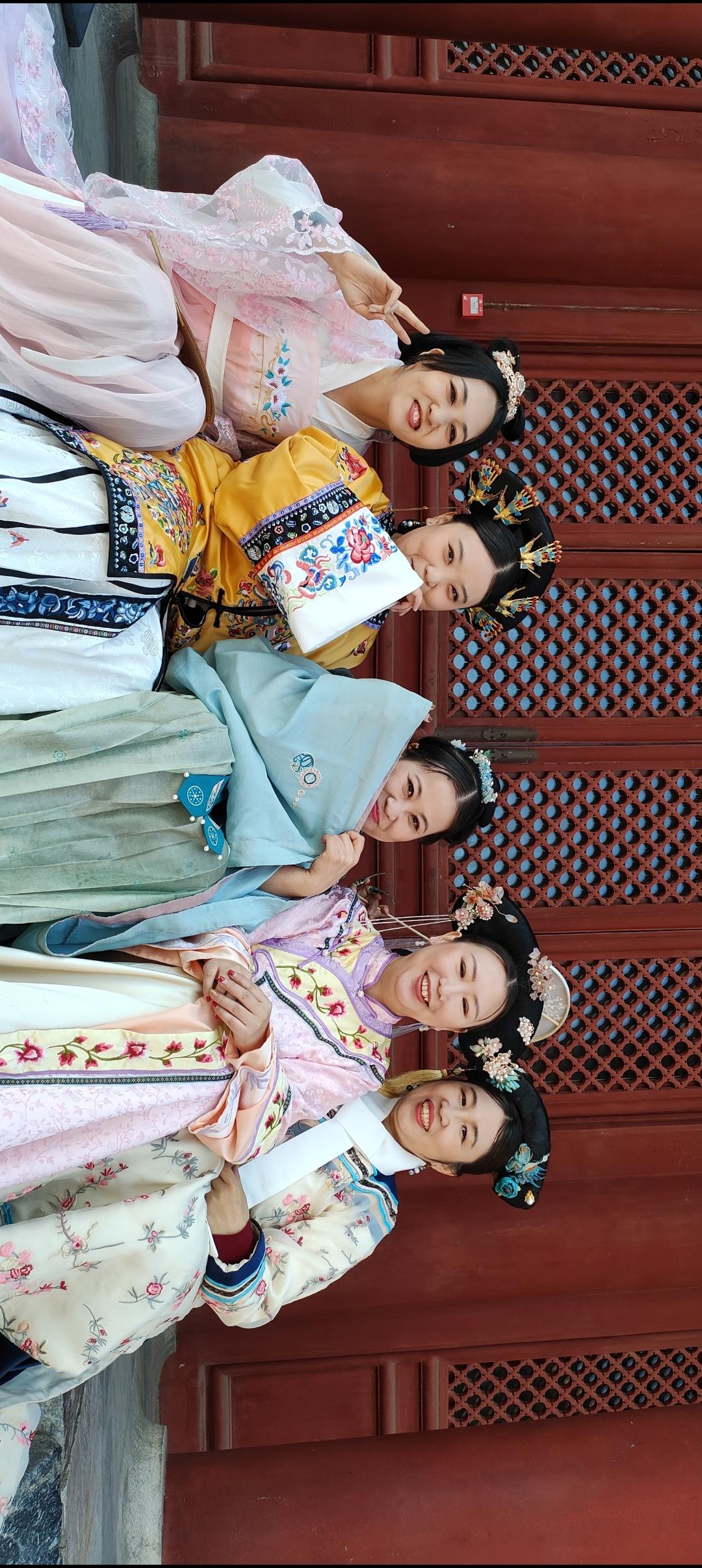 穿越时空的闺蜜照，古风美少女们一起打卡！📸👭