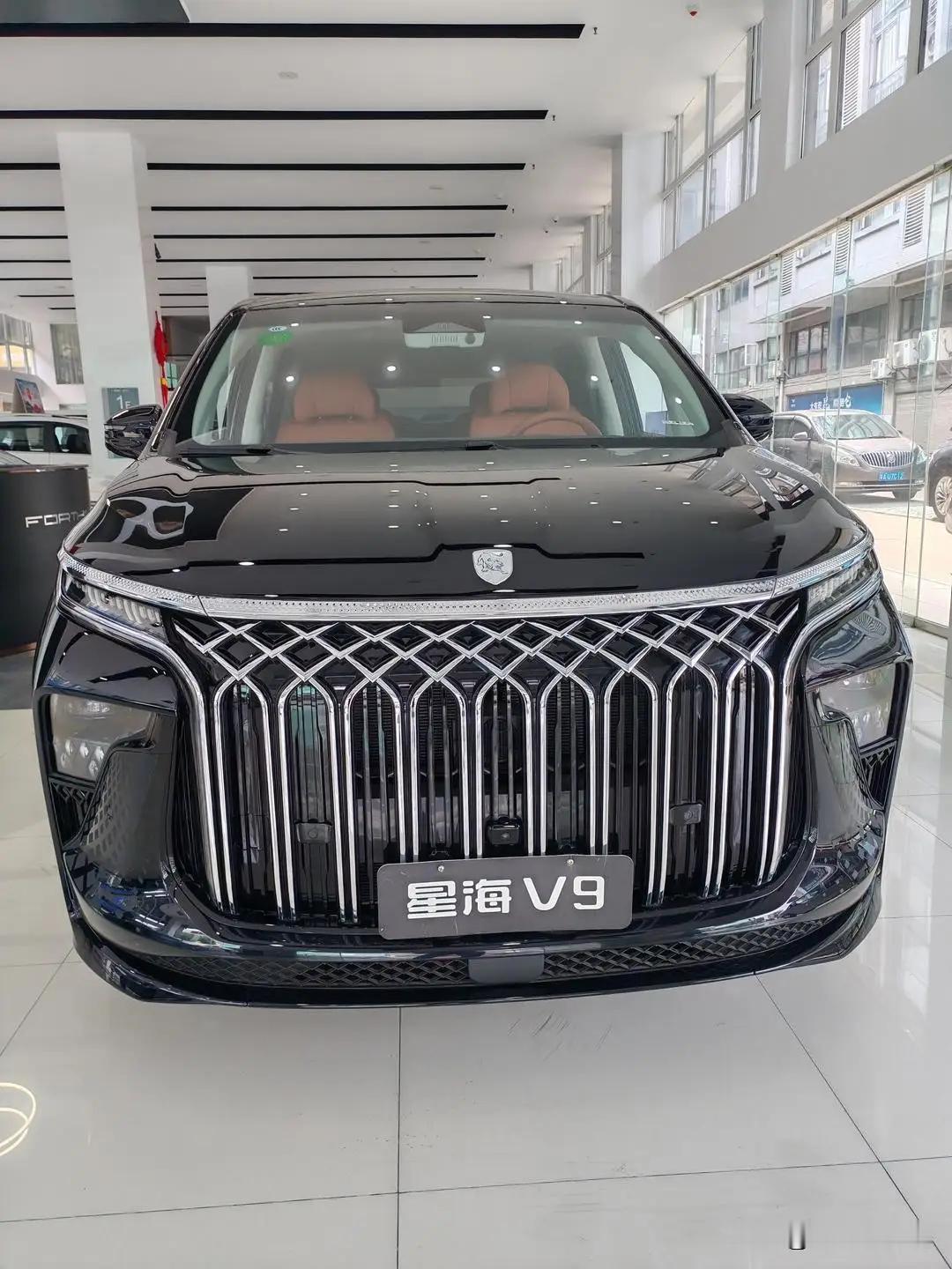 这就是赤裸裸的现实!
加满60升油箱：
1，英   国，约需800元人民币；
2