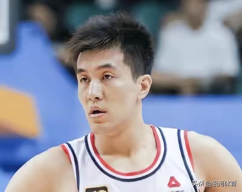 郭教练怎么这么倒霉呀？
①2024年8月，被俱乐部卖至广州，你为之奋斗了十四年，