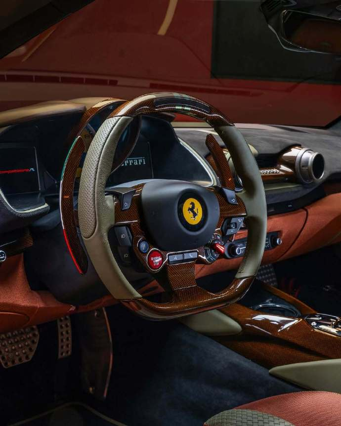Ferrari 812 Competizione Aperta登场✨公路王者的敞