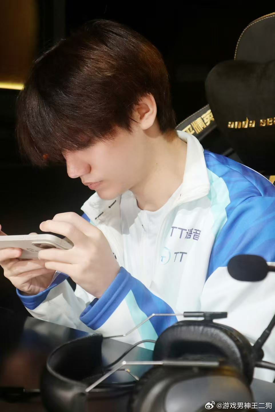 PEL第四周最佳阵容赛场锋芒尽显，PEL第四周最佳阵容新鲜出炉，恭喜思婷、花花、