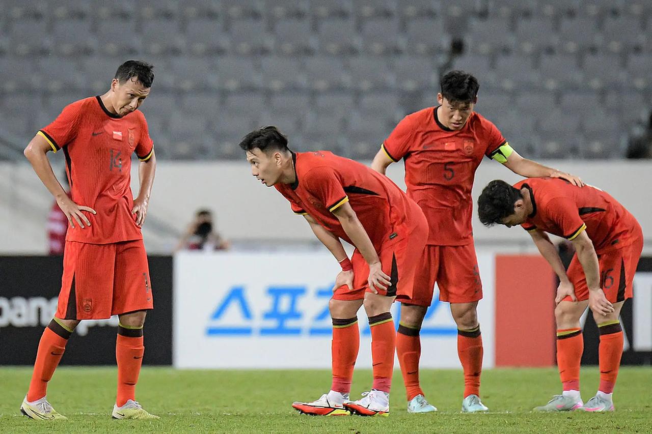 0：5输巴勒斯坦，人们都麻木了。
记得2013年在合肥，国足1：5惨败给泰国队，