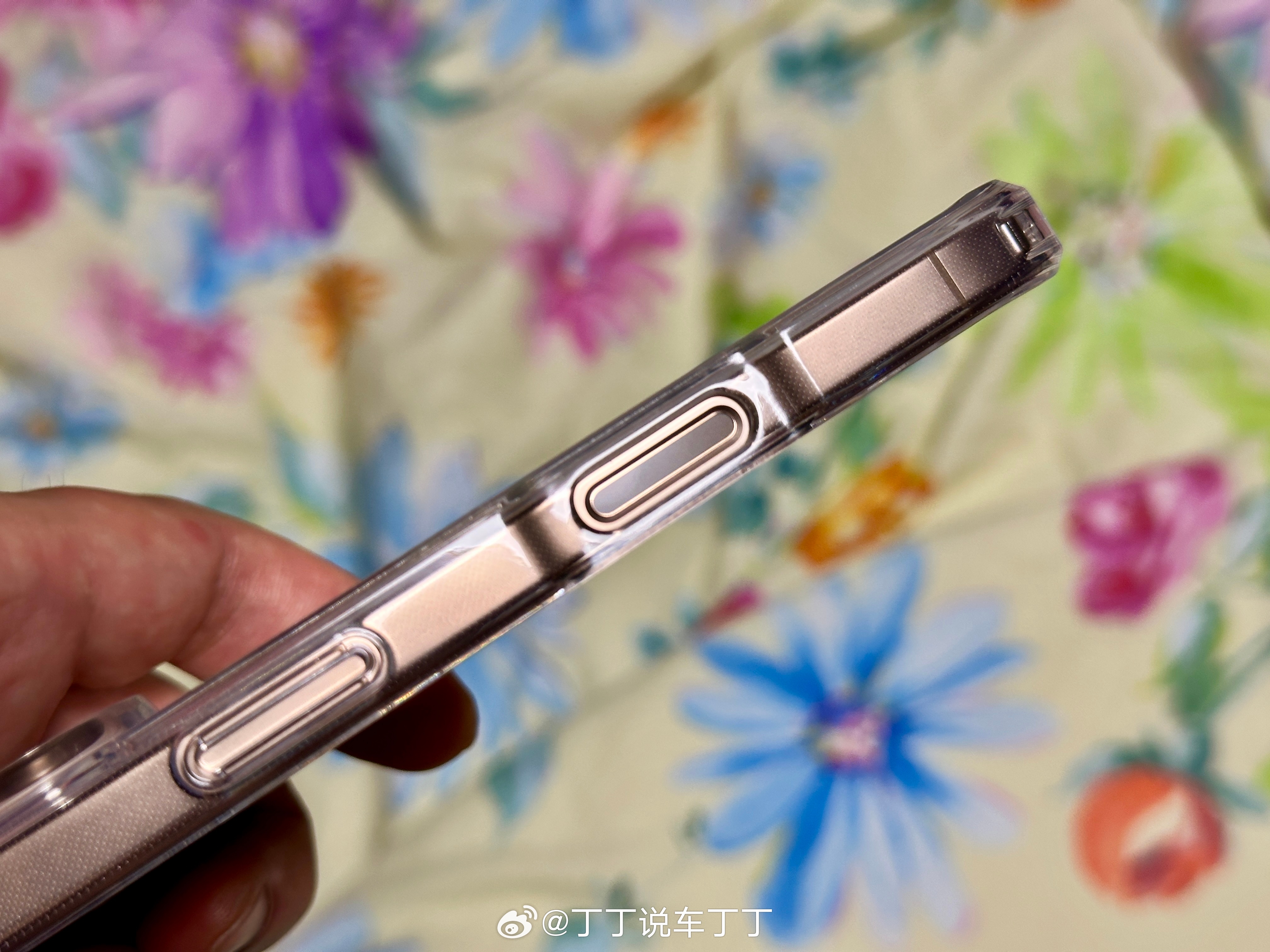 如果你是冲着这个拍摄实体键考虑入手iPhone 16 Pro，那可以直接劝退了。