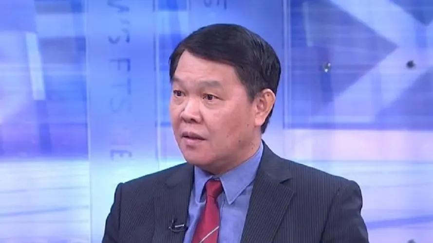 两岸中国人联手，台湾还会怕谁？

台退役舰长黄征辉曾说，我们和大陆联手，谁也不敢