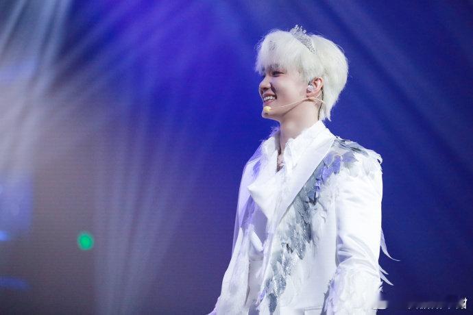 周彦辰说陈勤是名合格的演员  周彦辰把陈勤的每一个细节都演绎得淋漓尽致，让人仿佛