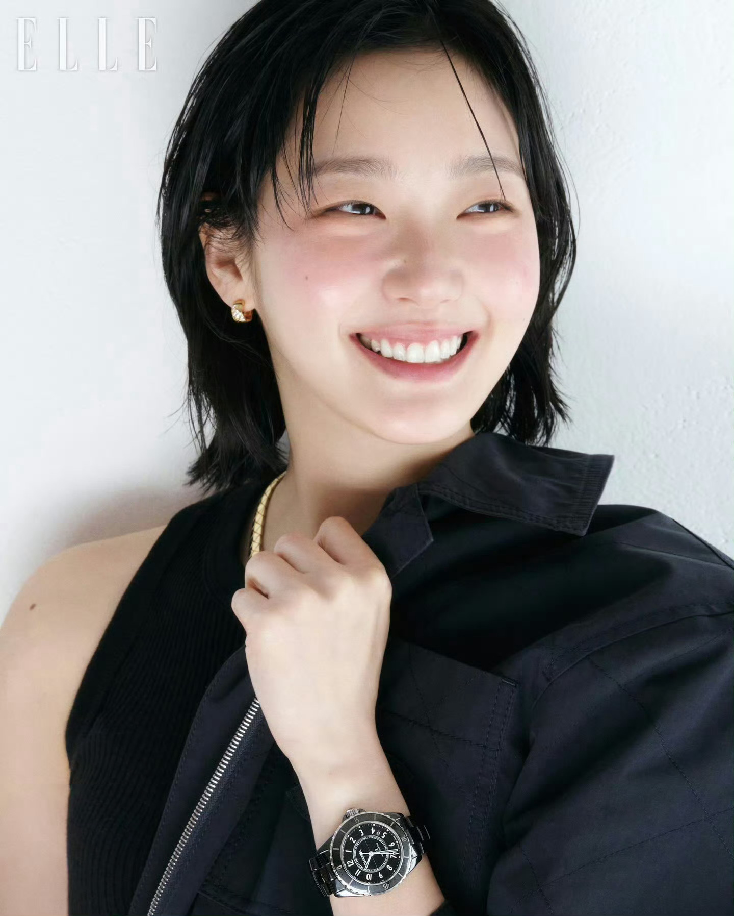 金高银 x  ELLE KOREA三月开季刊 好舒服干净的气质 赏心悦目🌸 