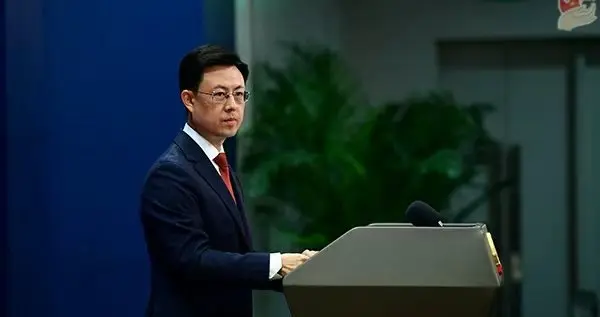 外交部：日方应该教育提醒在华日本公民和企业遵守中国的法律法规