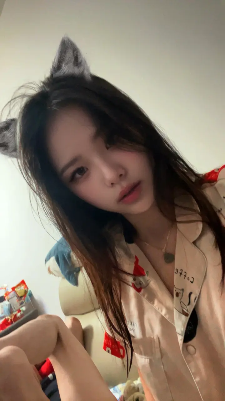 豪门少奶奶99次出逃 madshed没头绪 集美我甜美吗 听说用这个特效会变甜妹