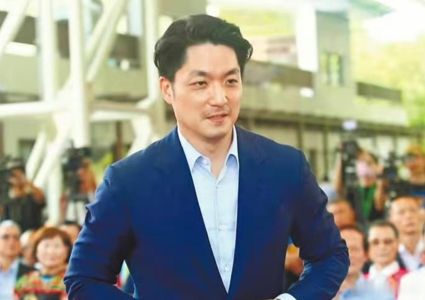 蒋友青说，蒋万安从未与蒋家完成DNA比对，血缘关系缺乏直接证明。 