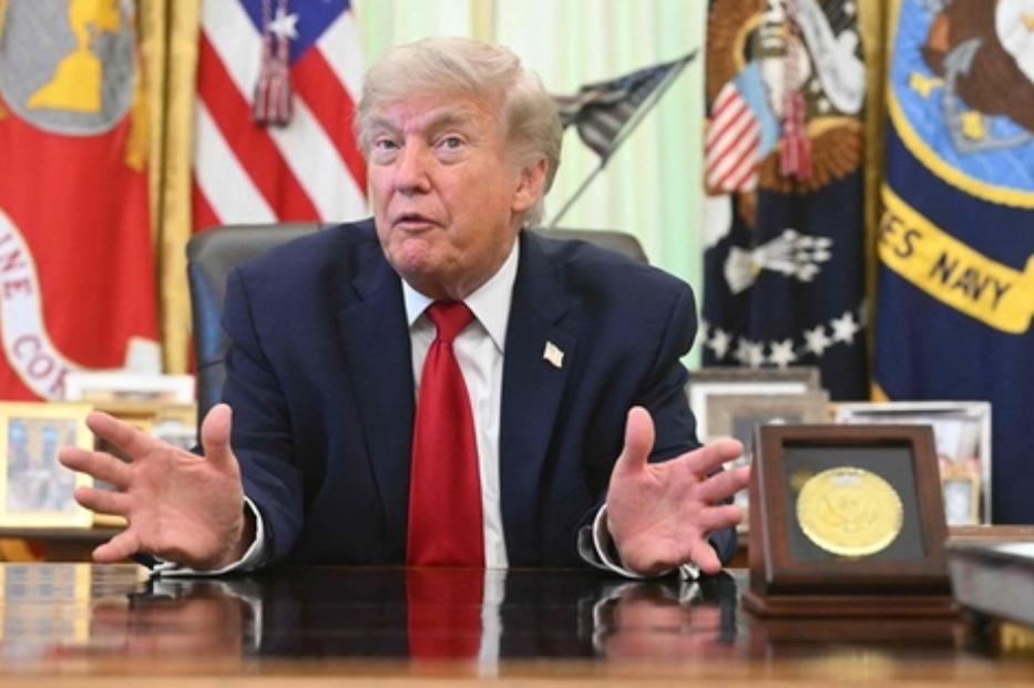 特朗普这次连加拿大都没打算放过！
 
原定8月19日，美国要对大约200亿美元加