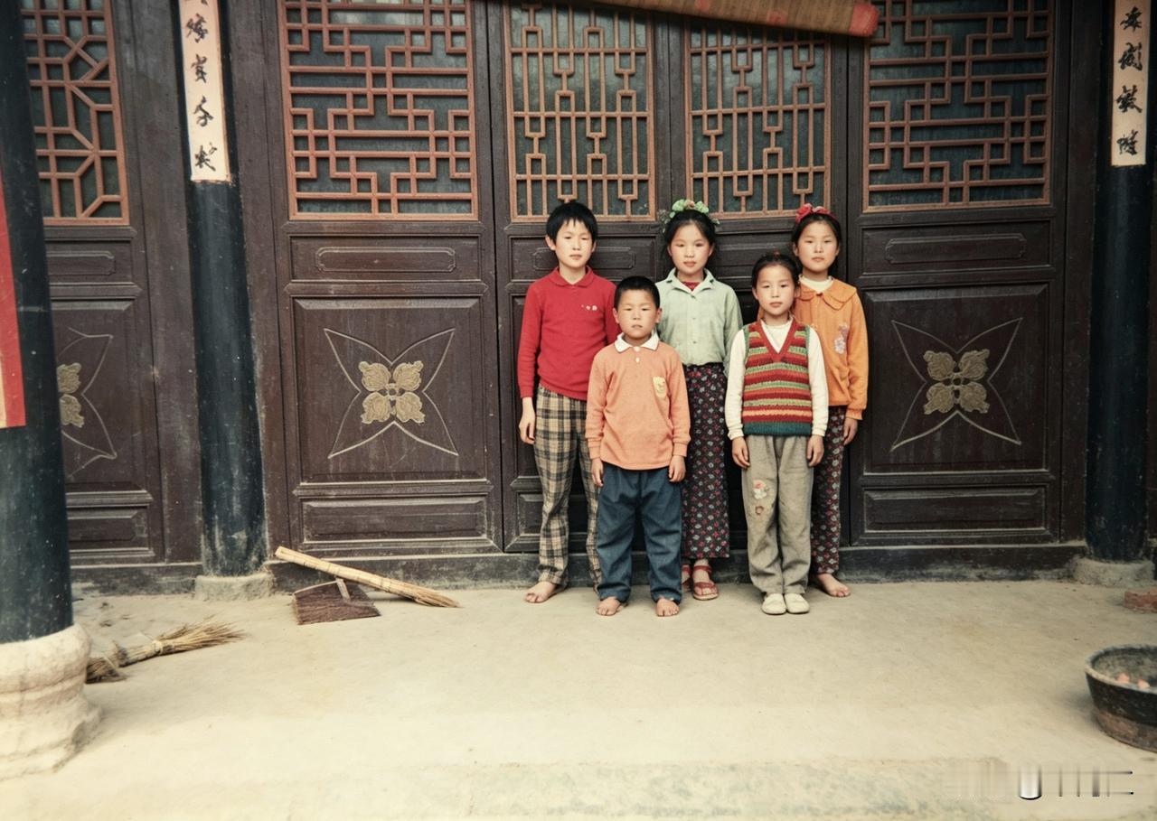 我1984年10月去新疆，19年后的2002年5月回来探亲，当时母亲在新疆未随同