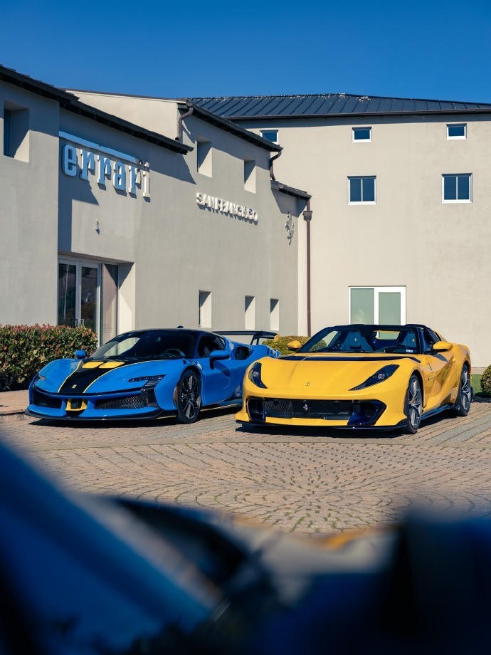 sf90xx是一款史诗级的设计，结合了众多性能元素。法拉利在其中融入了许多在其他