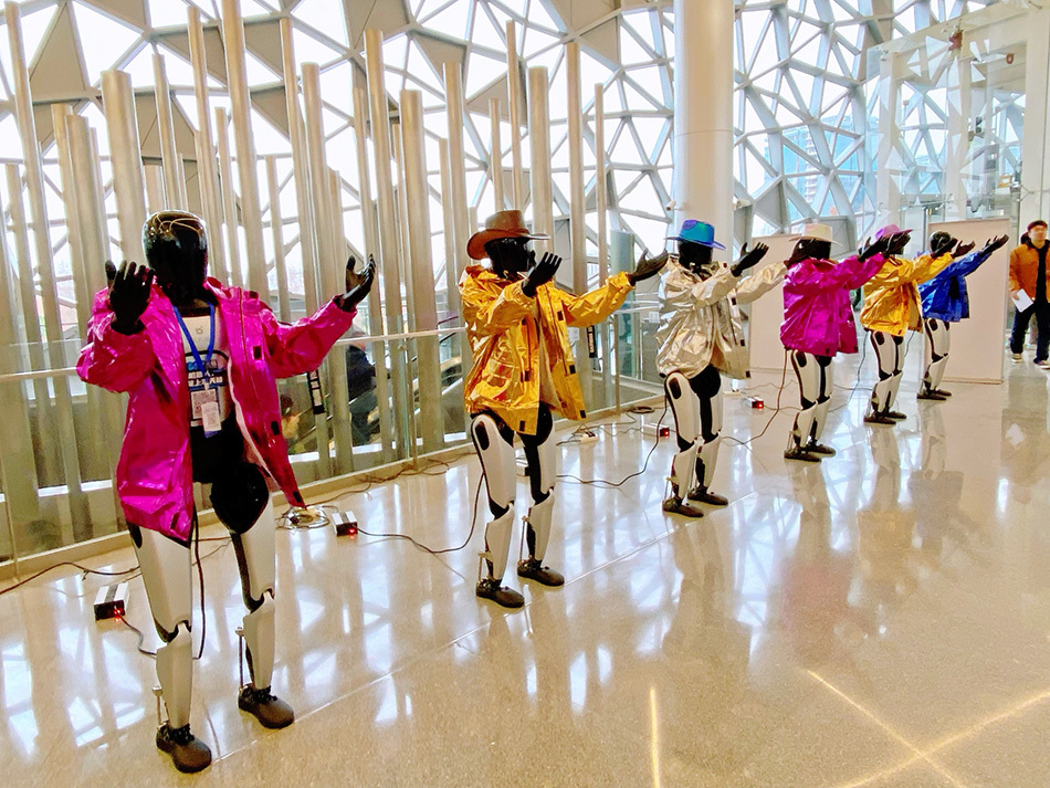 国内首个开放式机器人租赁平台在沪发布，已触达50个重点城市