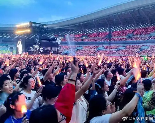 青岛以歌为钥撬动夏日文旅消费增量【青岛演出经济持续升温 山东青岛以“歌”为钥撬动