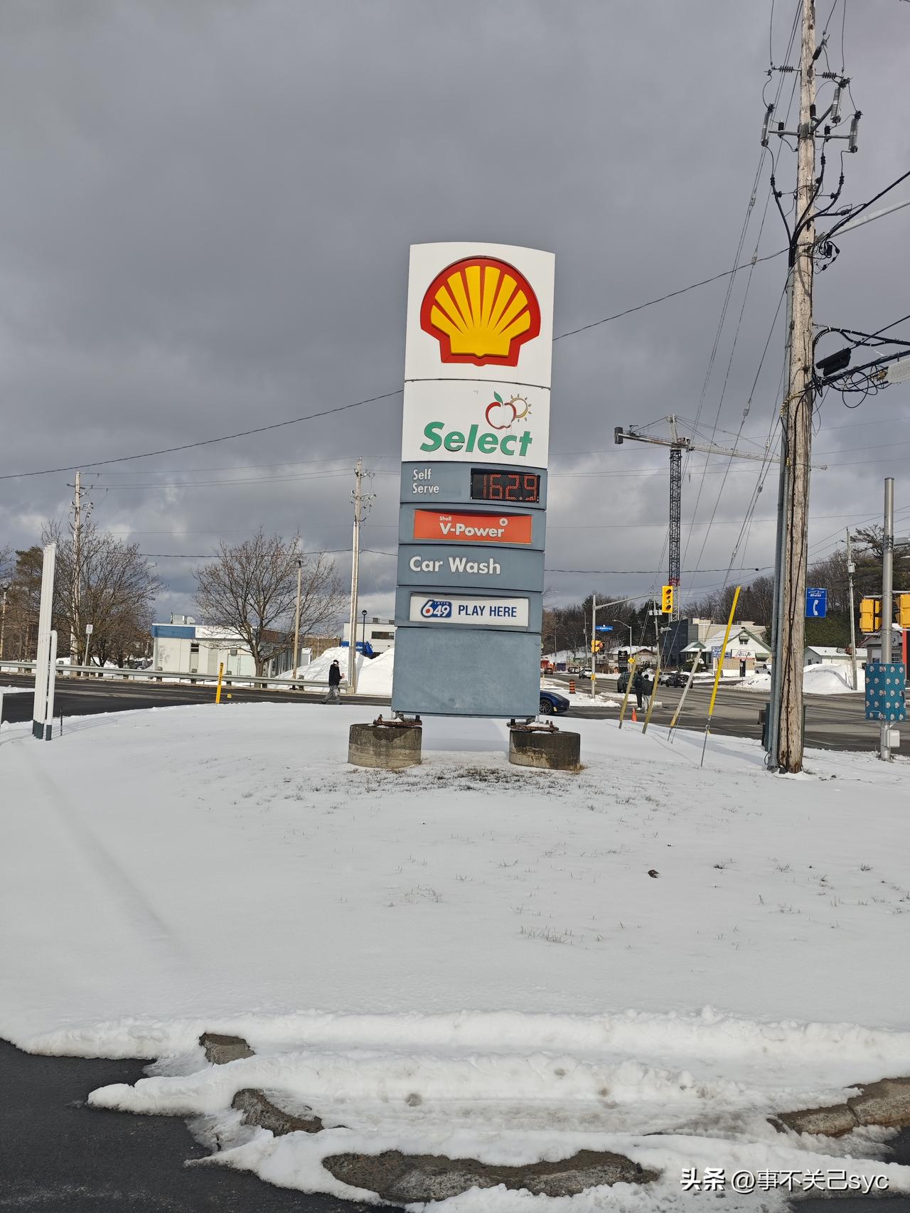 多伦多时间3月14日15点，渥太华汽油每百升162.9加元，较美以联合军事打击伊