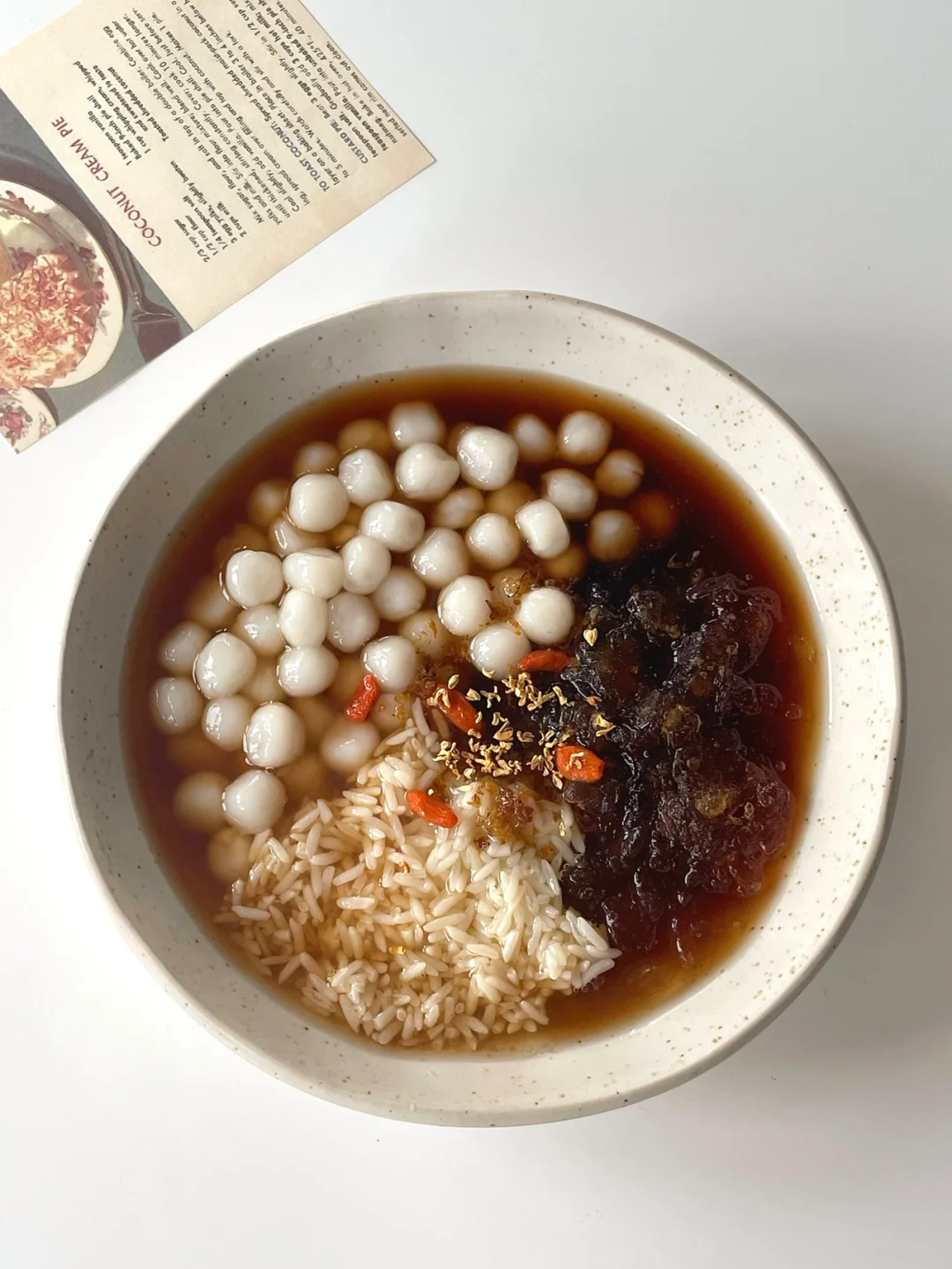 夏日甜品🍧｜红糖酒酿冰汤圆🎐冰凉敲解暑🍥～