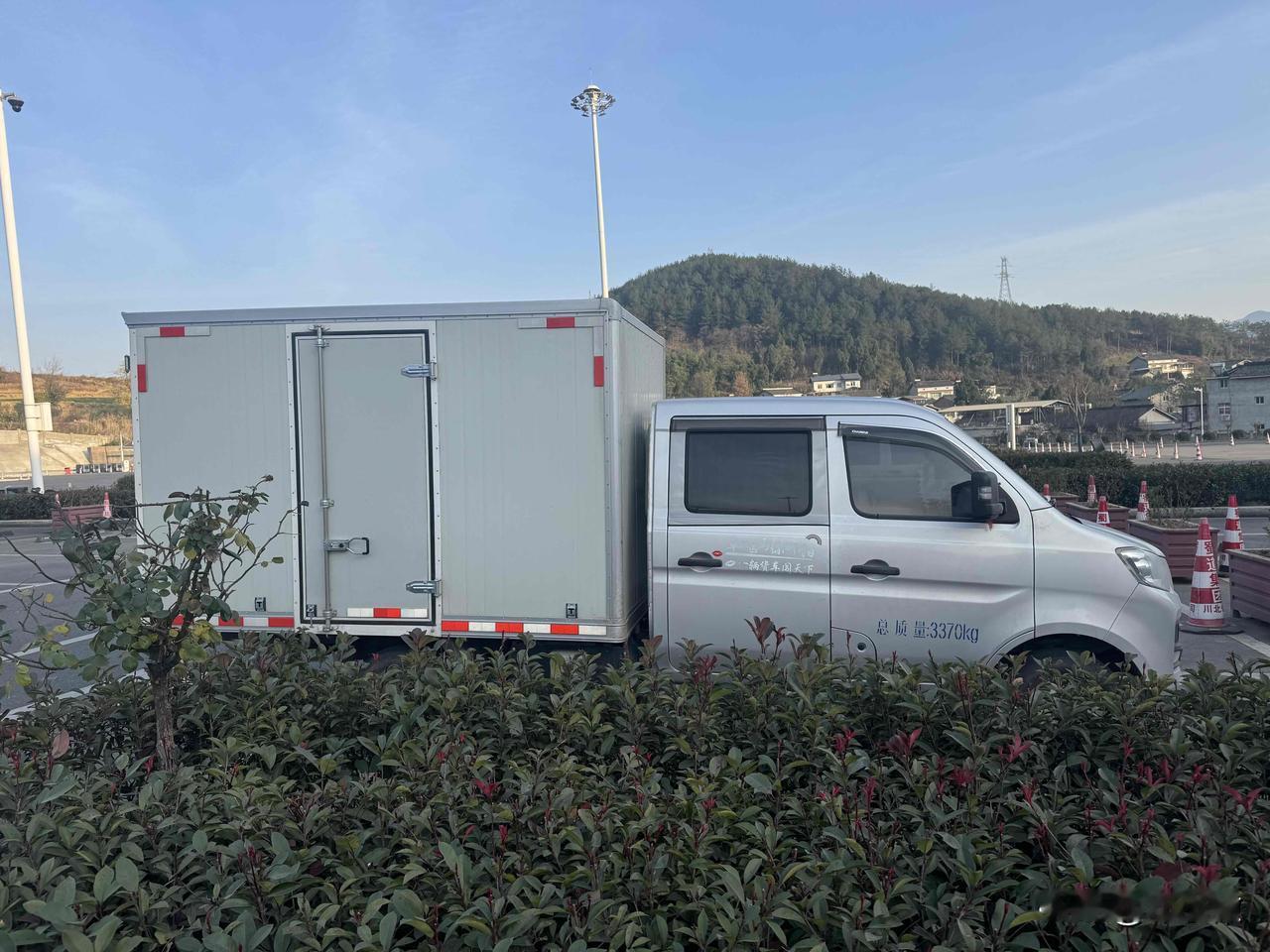 开着货车自驾游的日子里，我的新号“邓小微看世界”总算慢慢起步了～虽没能达成预期五