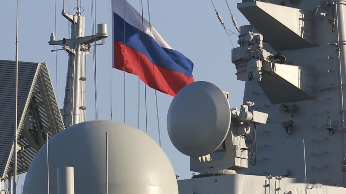 俄罗斯波罗的海舰队的火车对抗无人机
俄罗斯国防部表示，俄罗斯波罗的海舰队周四进行