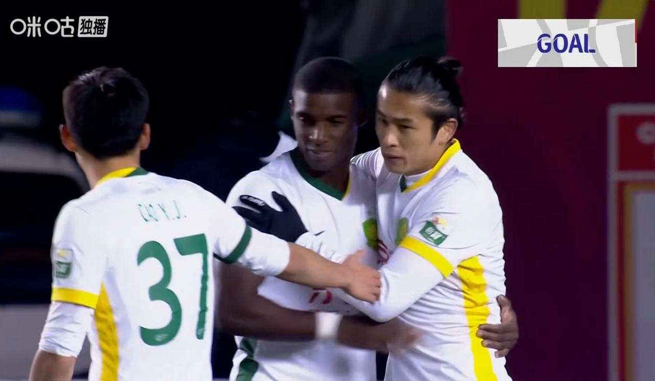 国安这次没有为保级队送温暖！
亚泰队员的心比长春的天气还要冷！同样是保级队，深圳