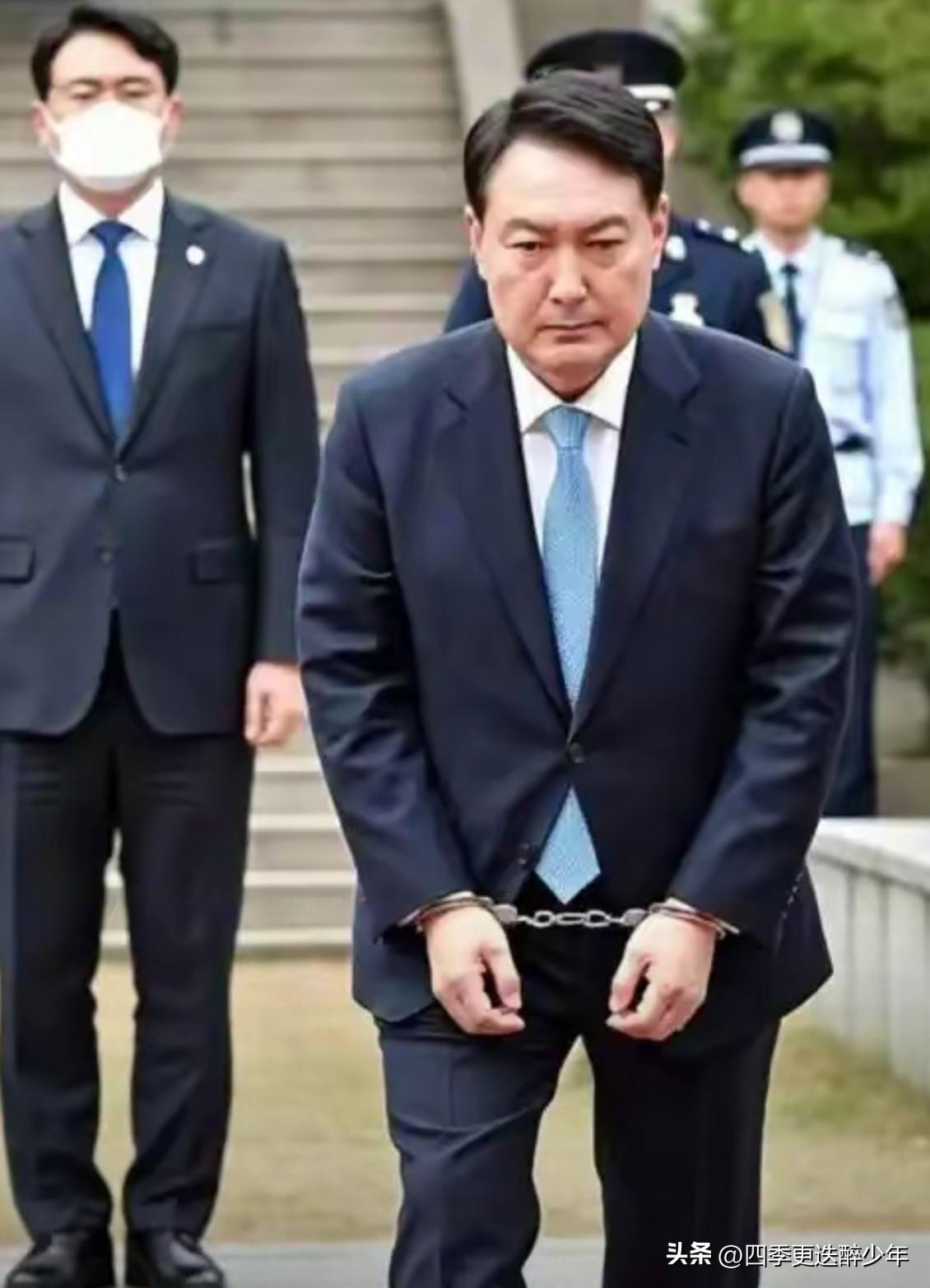 殊途同归：逆历史潮流，违背人民意愿，必将遭到人民和历史的正义审判，有的来的早些，