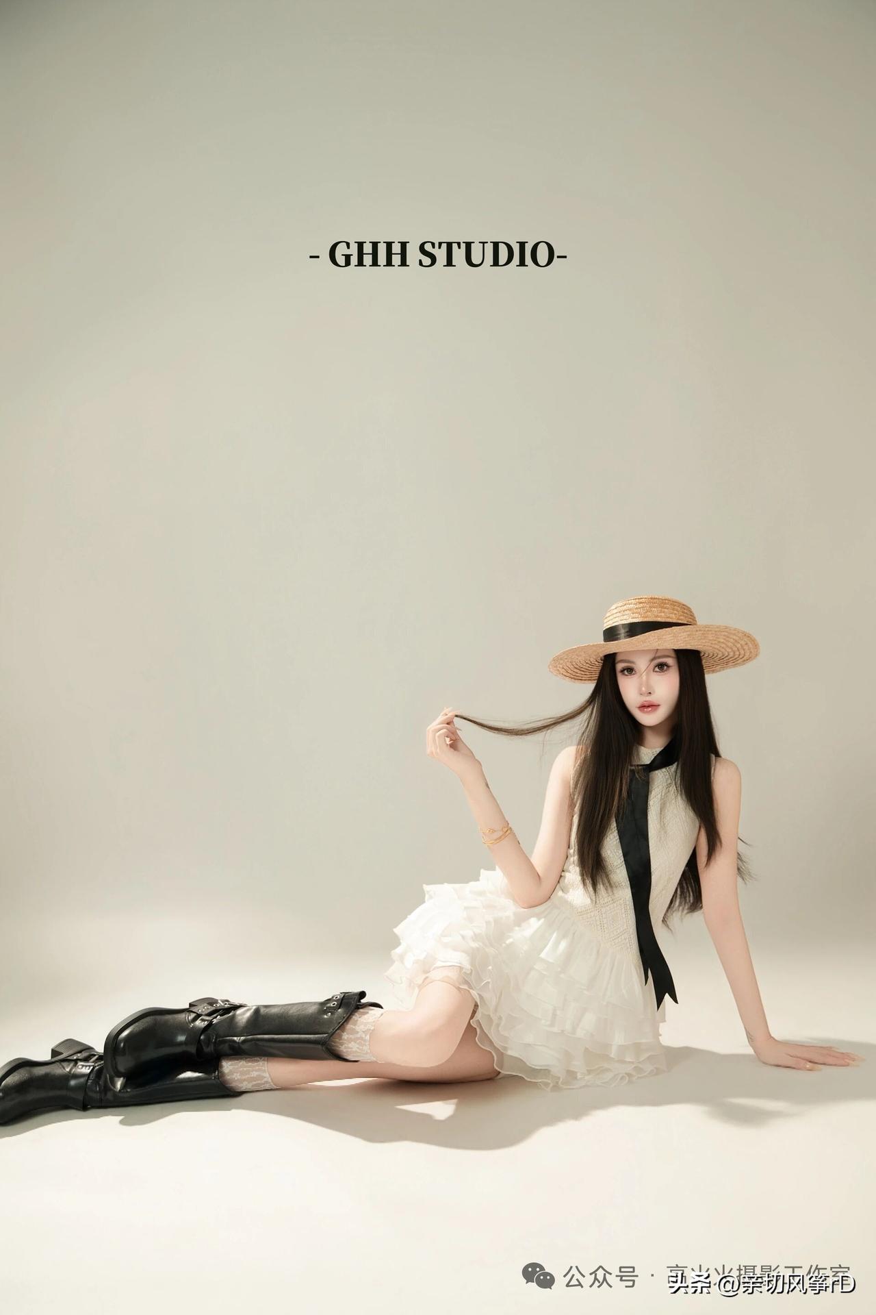 夏日清新穿搭指南，草帽+蕾丝裙，复古又甜美！