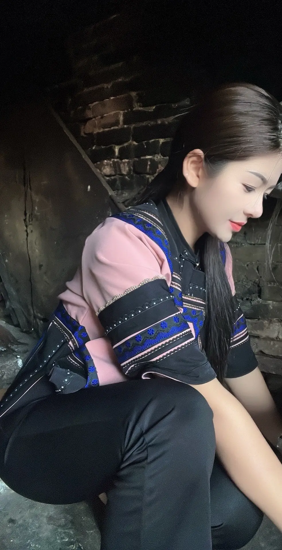 村里的姑娘