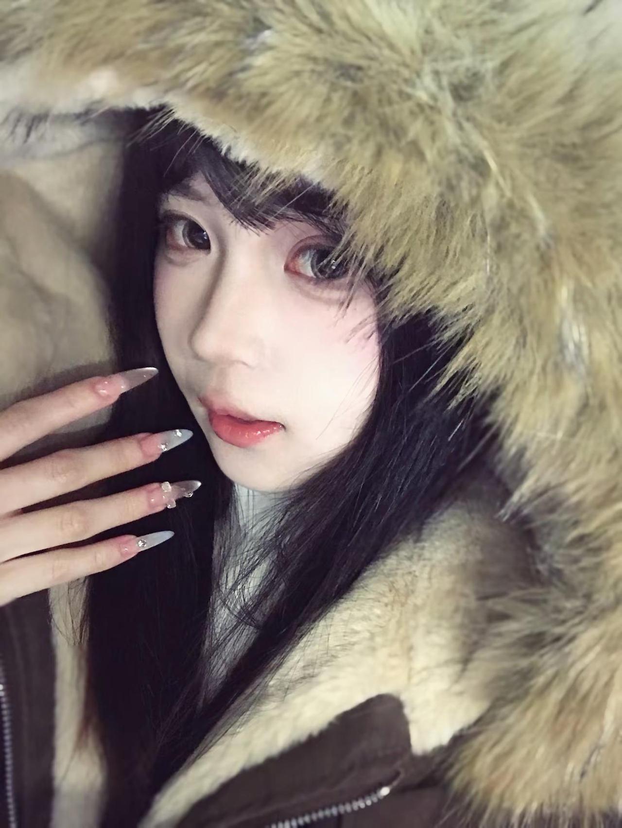 网络男神拍照方法侧脸 射手座