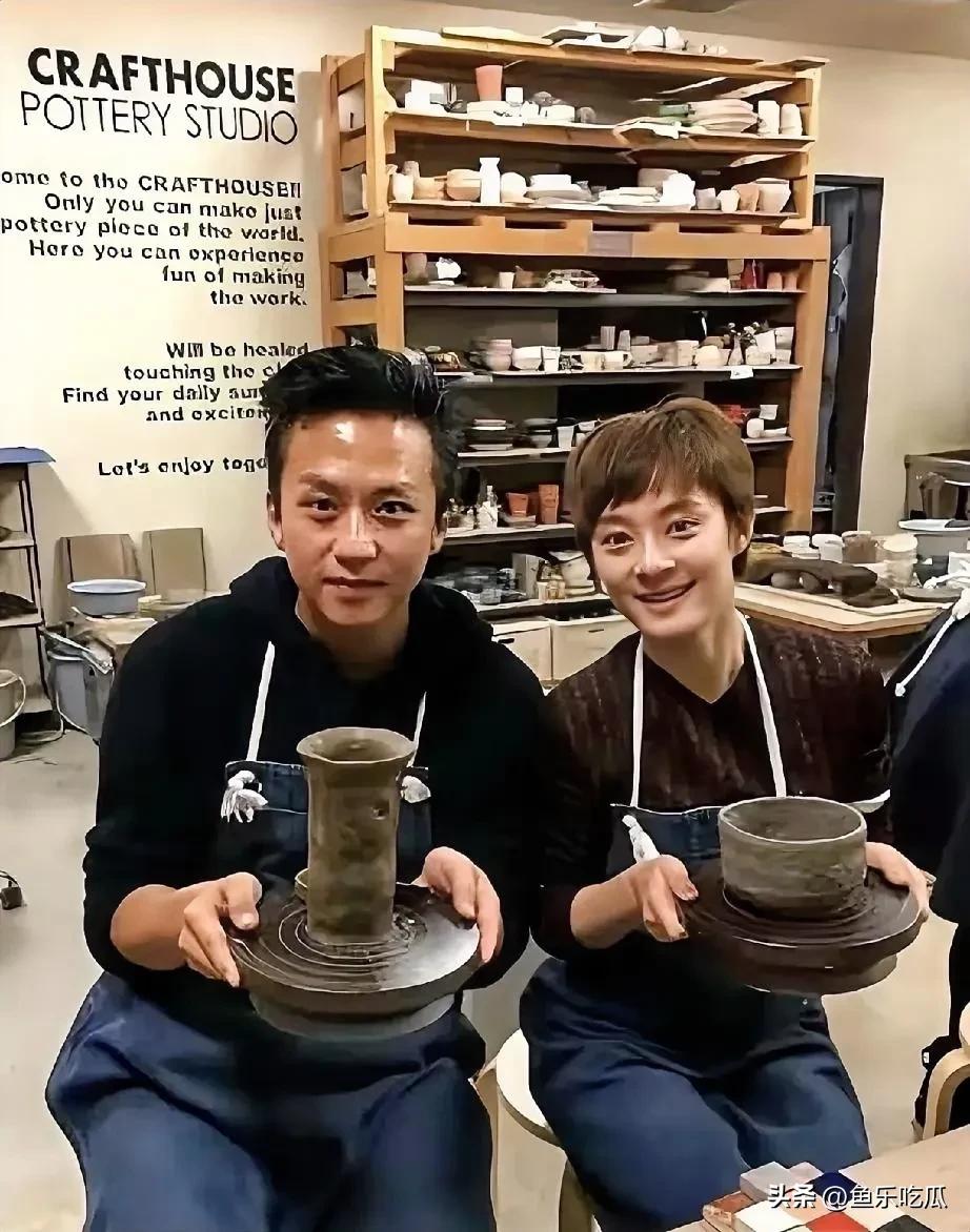 邓超和孙俪这对夫妻，真是娱乐圈的模范。结婚多年，感情愈发深厚，事业也稳步上升。