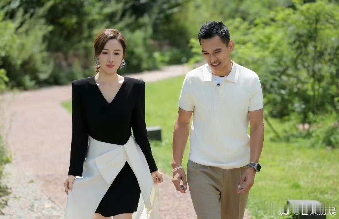 再见爱人6真的要好好背调了
不然就会像再见爱人5一样，开播王炸，话题度讨论度收视