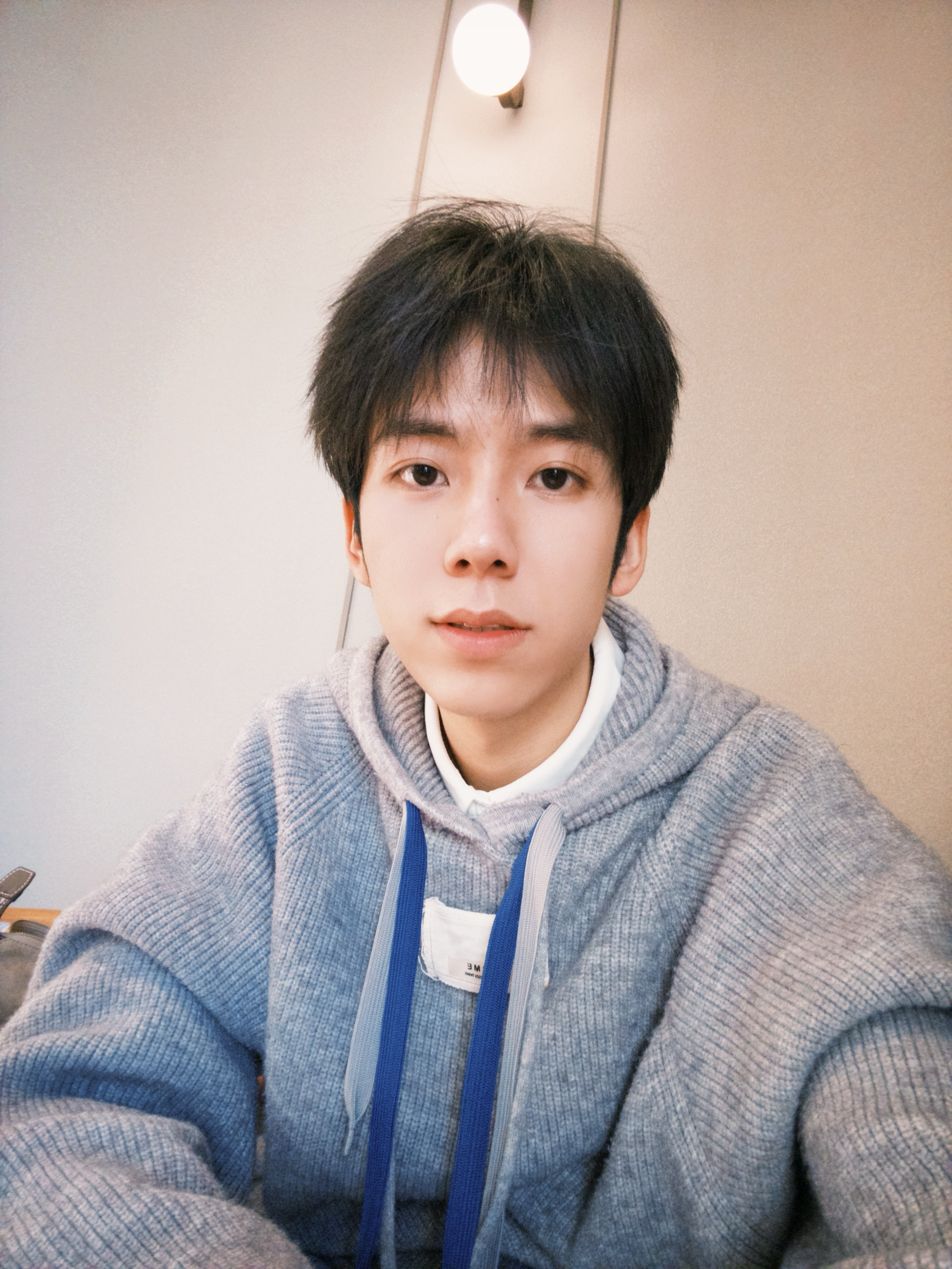 日子就看我过过吧，吃点漂亮饭！！