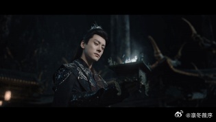 魏哲鸣被张俪骗到下反诈app白日提灯 白日提灯的配角线也超有看点，张俪和魏哲鸣的